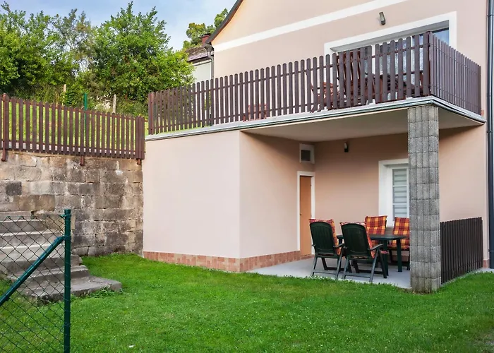 Skály Apartmán *
